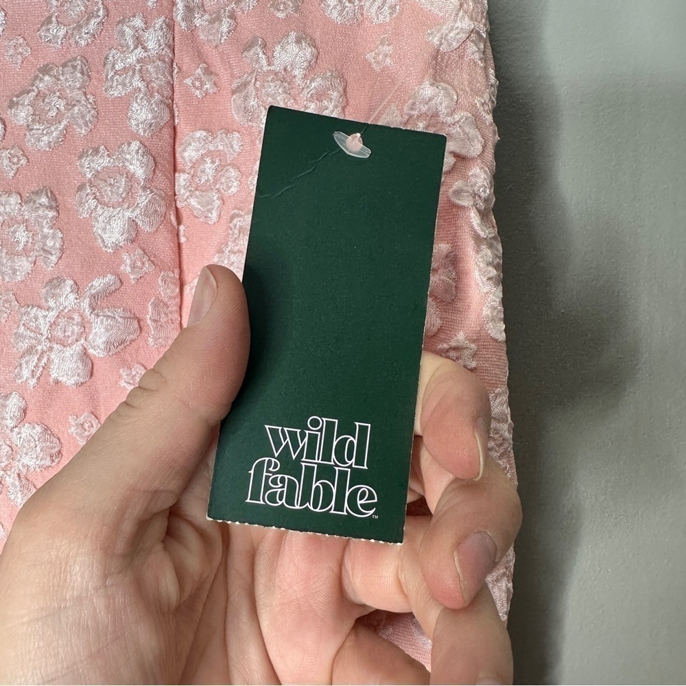 NWT Wild Fable baby pink floral mini skirt with slit - Picture 5 of 9